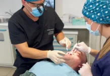 Impianto dentale a Pesaro: come prevenire infezioni agli impianti dentali e mantenerli sani nel tempo