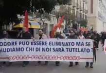 Fonderie Pisano, protesta a Salerno: lavoratori in piazza per il futuro occupazionale