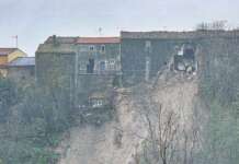 FOTO/ Paura nel Sannio: frana travolge una casa, crolli e danni dopo il maltempo