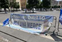 Acqua pubblica, Manfredi attacca comitati: “Nemici di Napoli”. La replica: “È nervoso, non risponde”
