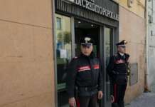 Frattamaggiore: sventata rapina in banca e arresto in flagranza