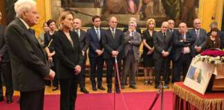 Gargani, il saluto di Mattarella alla camera ardente di Montecitorio