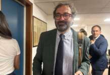 FOTO- L’emozione del Sindaco Pizza: “Un onore e un onere”