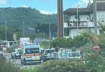 Tamponamento in città, ferita una 50enne trasportata in ospedale