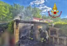 Incendio in un’abitazione privata: i Vigili del fuoco domano le fiamme