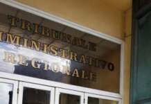 Napoli, Tar respinge ricorso contro parcheggio via Bonito: “Manca legittimazione a impugnare”