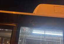 Ancora un atto vandalico nei riguardi di un autobus dell’ANM