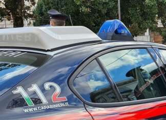 Truffe agli anziani in tutta Italia, sgominata rete con base in Campania: 8 arresti Carabinieri