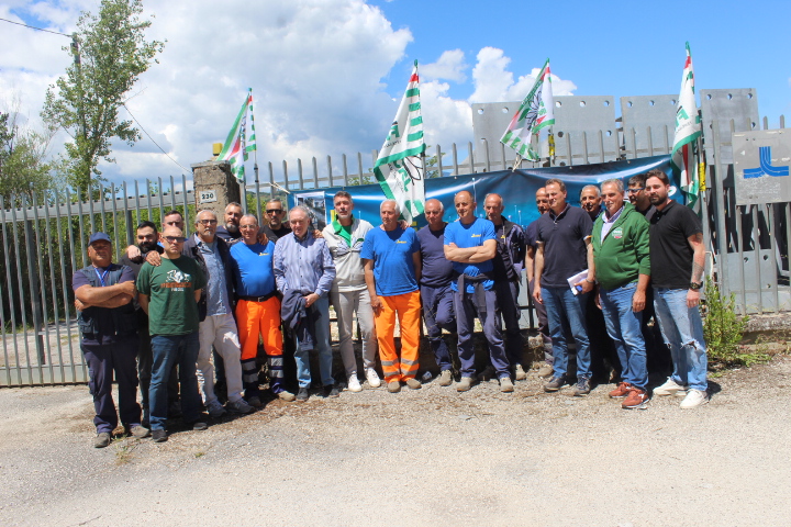 vertenza sirti l8217azienda conferma la chiusura della sede sannita prosegue lo scontro da Anteprima24.it vertenza sirti l8217azienda conferma la chiusura della sede sannita prosegue lo scontro