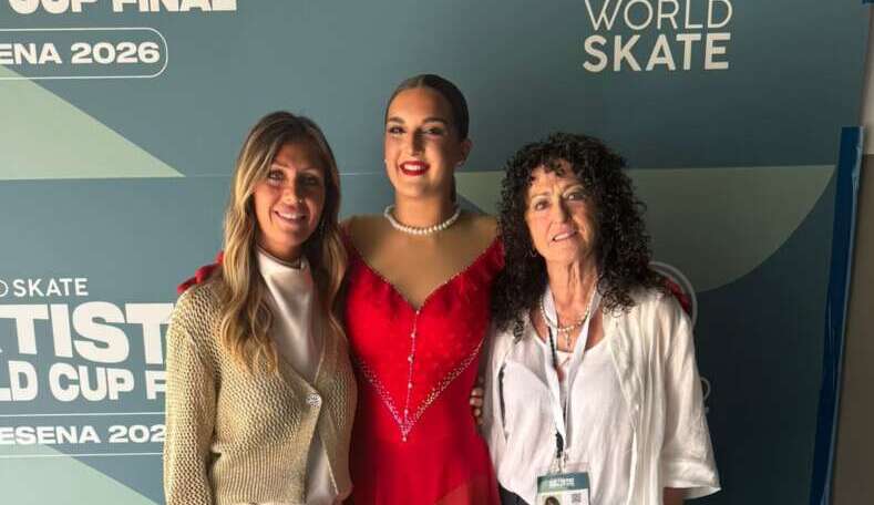 foto coppa del mondo capolavoro di mariaclaudia parziale medaglia d8217oro nella solo dance da Anteprima24.it foto coppa del mondo capolavoro di mariaclaudia parziale medaglia d8217oro nella solo dance