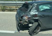 FOTO/ Scontro tra autoarticolato e vettura all’altezza di Torrepalazzo: traffico paralizzato