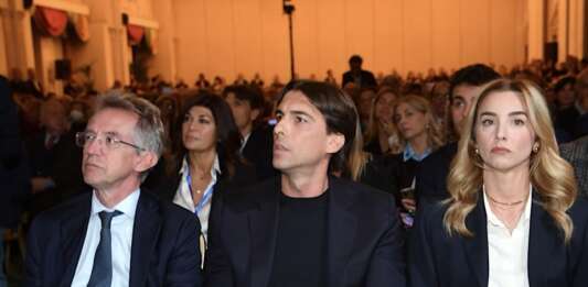 Onorato lancia il “partito dei sindaci”: la Campania protagonista con Manfredi