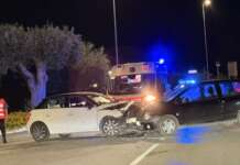 Scontro frontale sulla SS267: due feriti, traffico in tilt