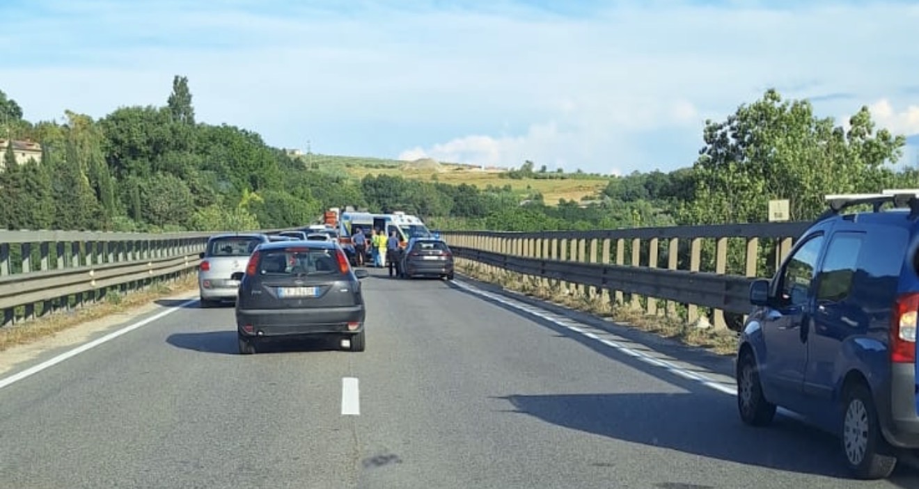 schianto sulla telesina coinvolte tre auto donna finisce in ospedale da Anteprima24.it schianto sulla telesina coinvolte tre auto donna finisce in ospedale