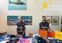 Falsi capi firmati e maglie da calcio: sequestro record da 7 milioni di euro