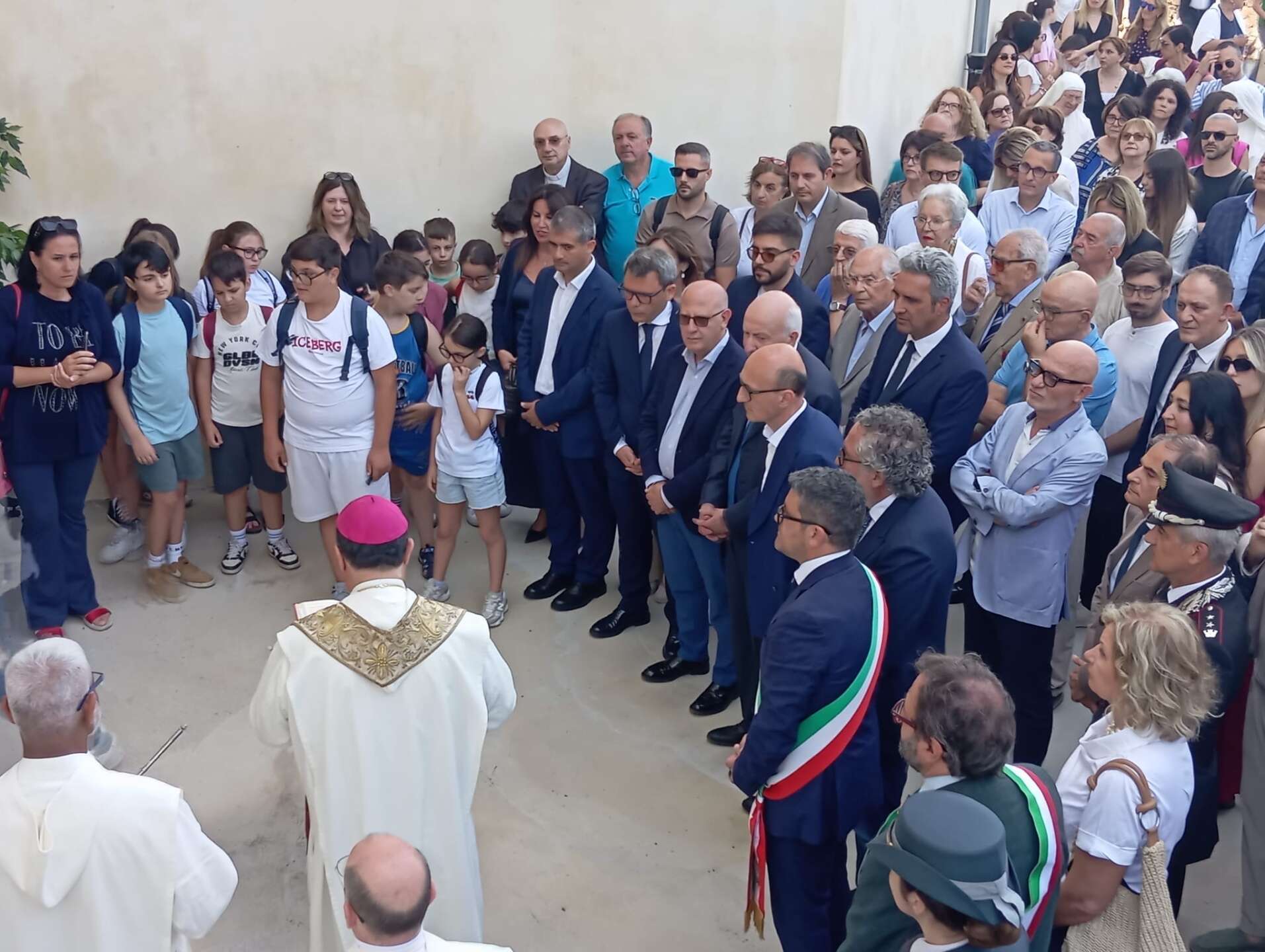 funicolare festa per l8217icona dell8217irpinia resta il nodo della frana da Anteprima24.it funicolare festa per l8217icona dell8217irpinia resta il nodo della frana