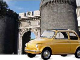 Raduno di Fiat 500 d’epoca a Porta Capuana, il coordinamento: “Questo quartiere rinascerà”