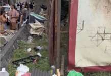 VIDEO/ Napoli, Giardini Santa Chiara ridotti a discarica davanti al fiume di turisti