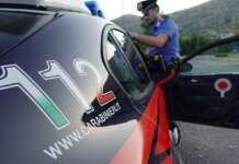 Colpo a un’80enne nelle Marche, la fuga si ferma nel Casertano: due arresti