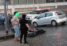 FOTO/ Scontro auto-moto: centauro trasportato in ospedale