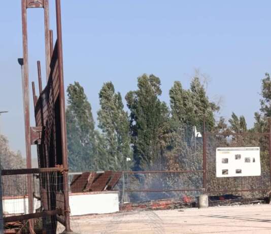 Longola non si spegne: le associazioni si riuniscono per rialzarla dalle ceneri