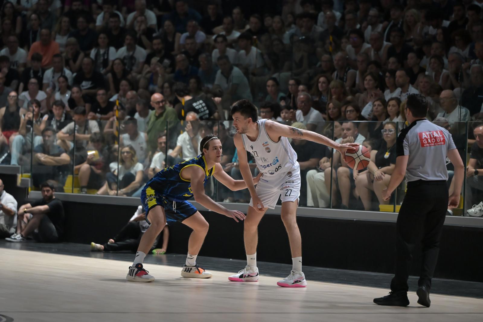 juvecaserta prorogato il termine di prelazione per i vecchi abbonati da Anteprima24.it juvecaserta prorogato il termine di prelazione per i vecchi abbonati
