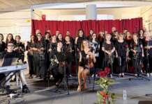 Paupisi si incanta con la grande opera: trionfo di emozioni per il concerto della corale ‘Papisius’