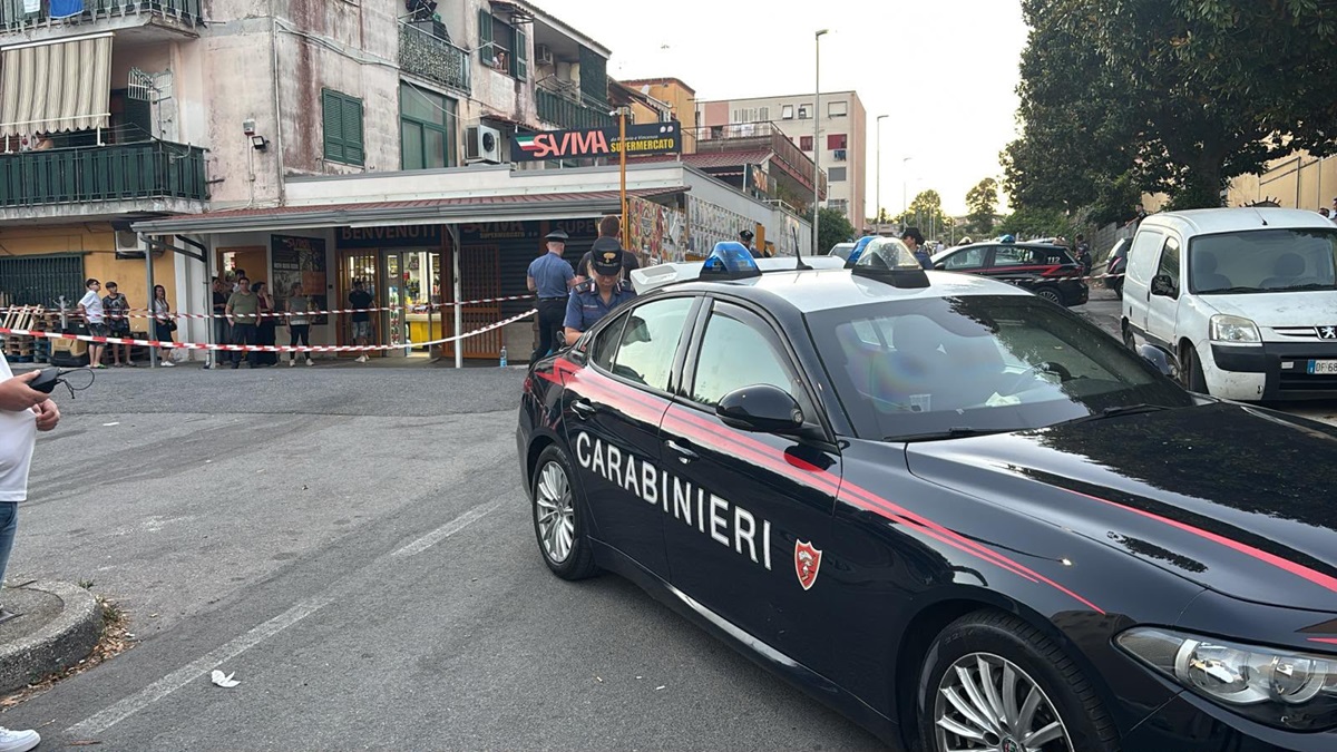pozzuoli 25enne gambizzato in strada da Anteprima24.it pozzuoli 25enne gambizzato in strada