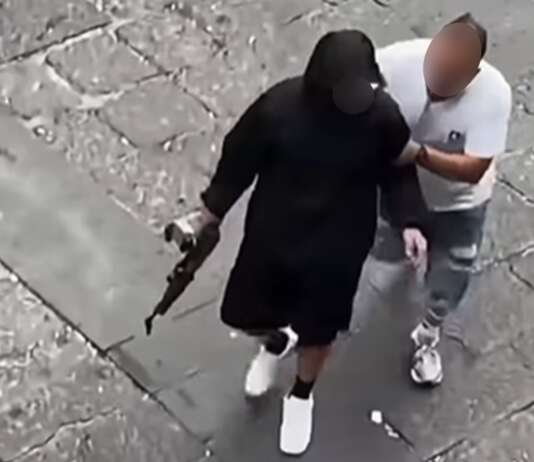 Rissa e spari a Montesanto, la Dda di Napoli ferma tre persone