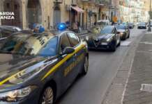 Cocaina dal Sud America via mare: due misure cautelari nell’inchiesta della DDA
