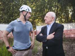 De Luca, il sindaco itinerante: la strada come metodo