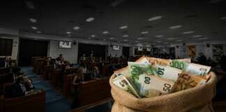 La Regione stanzia 100mila euro per ogni consigliere: ecco come funziona la “legge mancia”