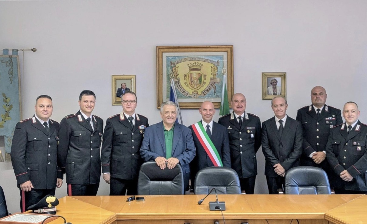limatola ringrazia i carabinieri consegnati gli attestati di benemerenza civica al personale della locale stazione da Anteprima24.it limatola ringrazia i carabinieri consegnati gli attestati di benemerenza civica al personale della locale stazione