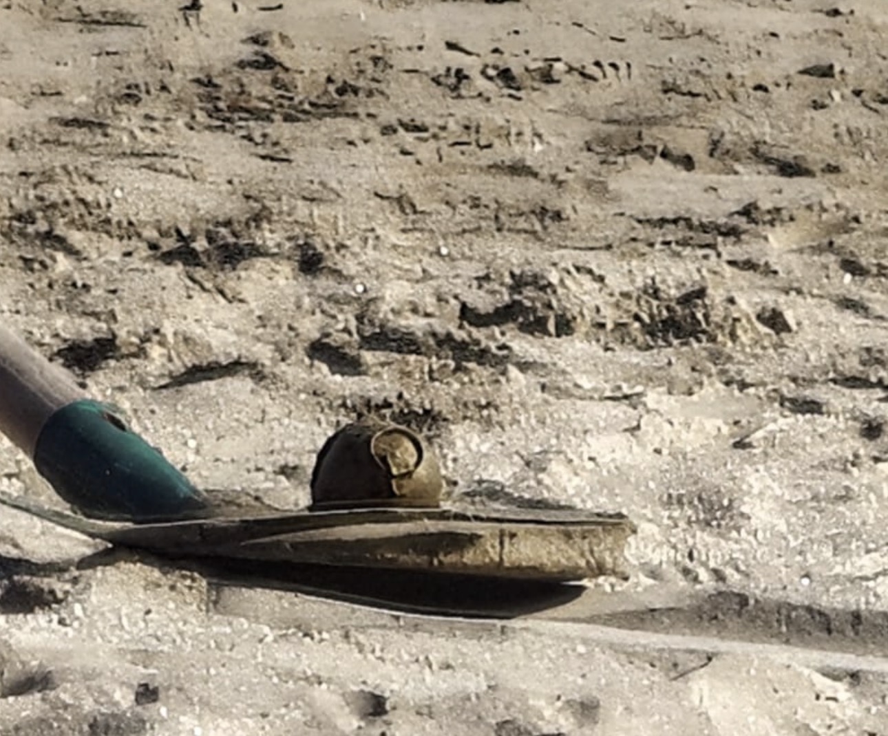 ordigno bellico in spiaggia bonifica completata da Anteprima24.it ordigno bellico in spiaggia bonifica completata