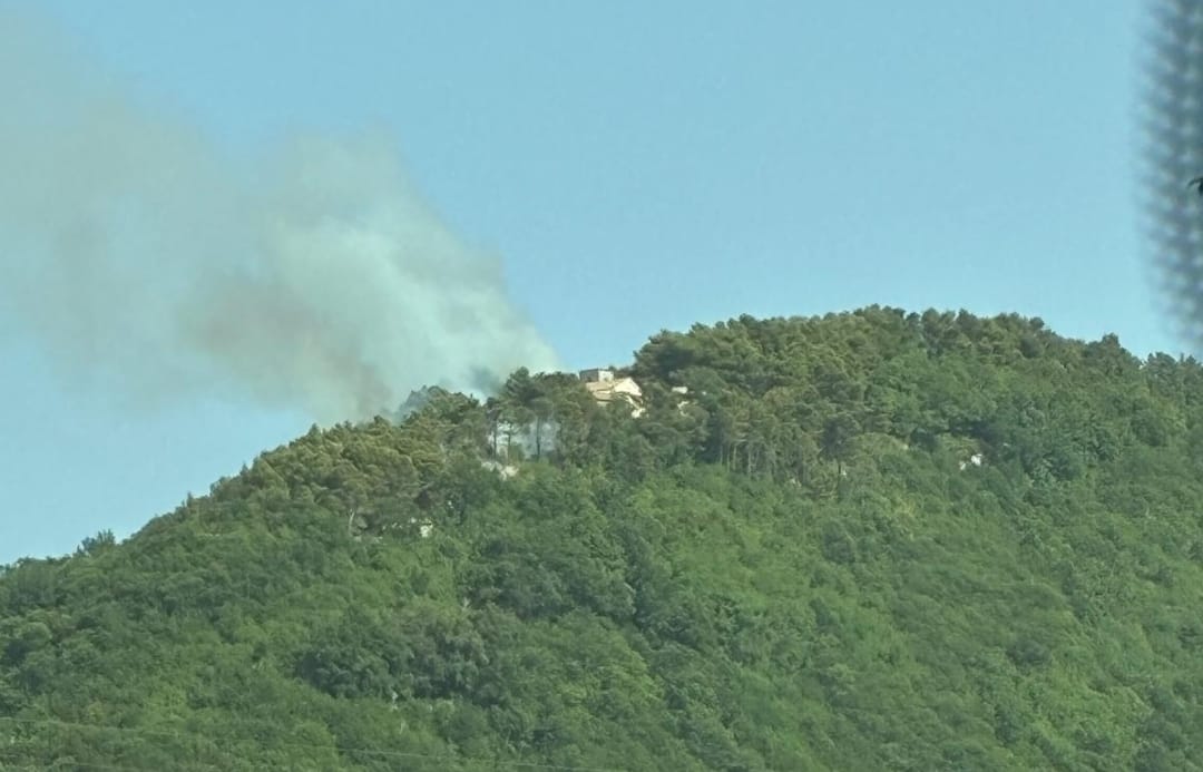 san nicola nuovi focolai riaccendono il maxi incendio da Anteprima24.it san nicola nuovi focolai riaccendono il maxi incendio