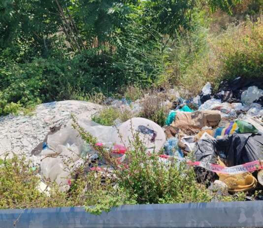 Traffico illecito di rifiuti, nove misure cautelari: in due finiscono in carcere