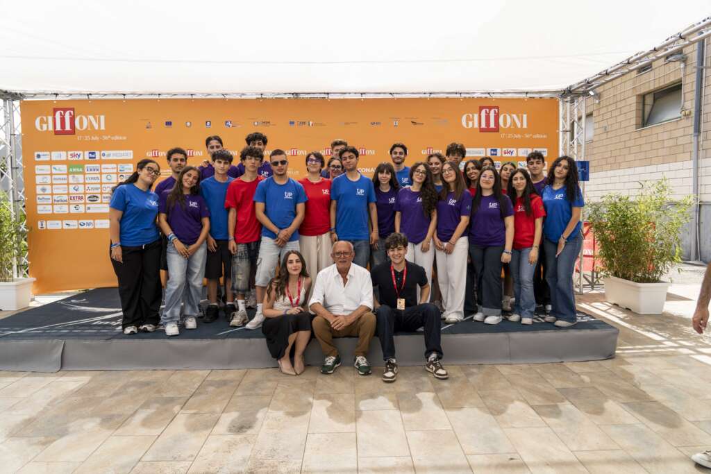 foto da caiazzo al giffoni film festival upstories accolta dal direttore gubitosi da Anteprima24.it foto da caiazzo al giffoni film festival upstories accolta dal direttore gubitosi