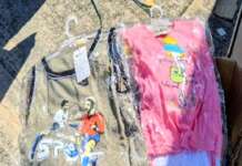 Caserta, 20.000 capi di abbigliamento confiscati donati in beneficenza ai bambini