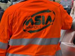 Asia Napoli, addetti spazzamento nel mirino: “In strada con l’afa, ma assediati da video e offese social”