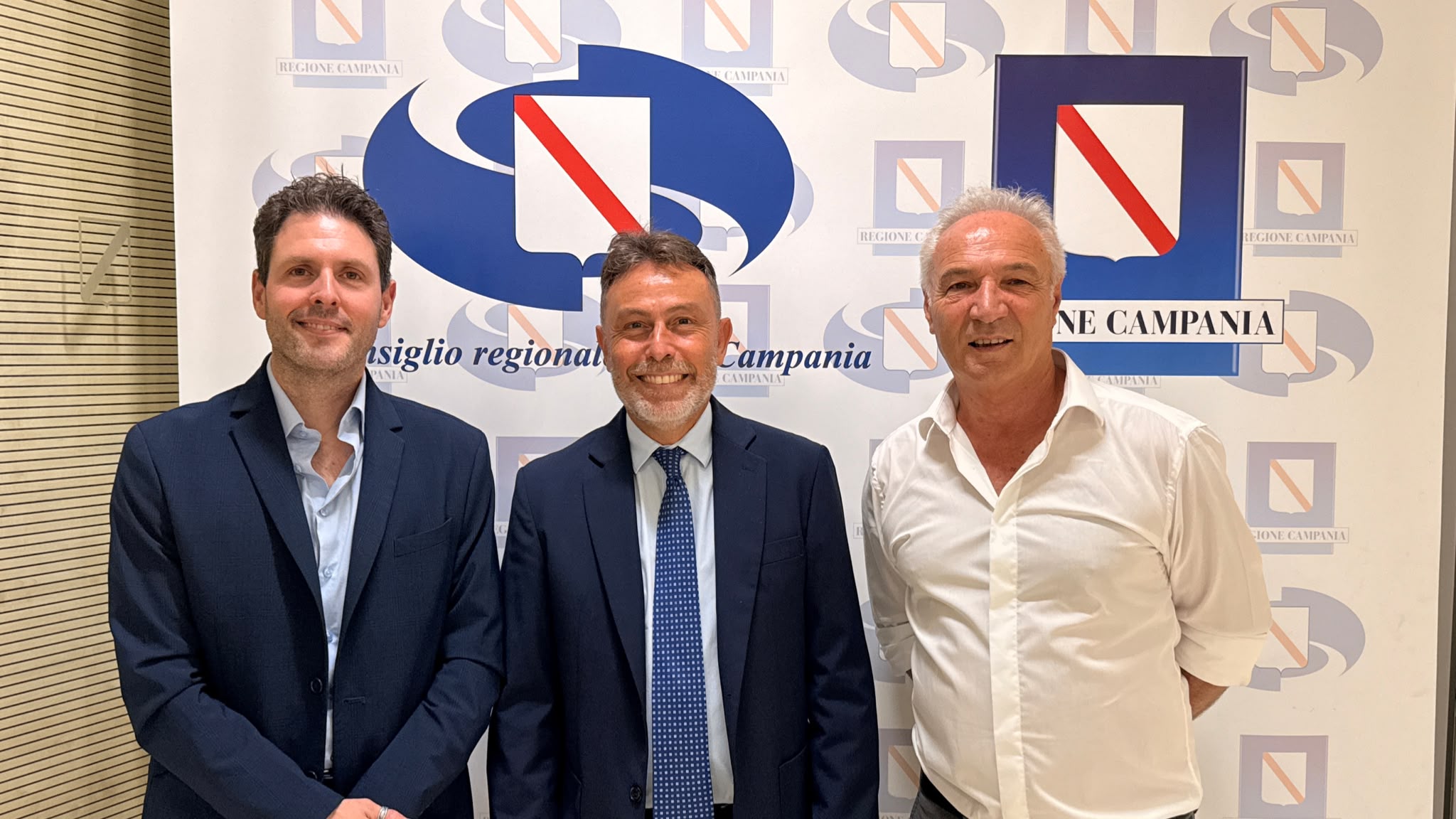 capodrise approvato l8217emendamento di iovino 15 mila euro per il progetto natale a capodrise da Anteprima24.it capodrise approvato l8217emendamento di iovino 15 mila euro per il progetto natale a capodrise