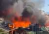 Incendio in una fabbrica di elettrodomestici: nube tossica, scatta l’allerta a Striano