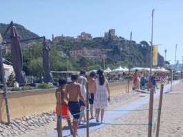 Nido di caretta caretta a Marina di Vietri: acque “promosse” e volontari all’alba per la tutela