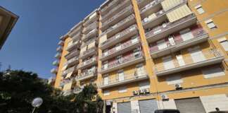 Dramma a Salerno, operaio ucciso in via Mazzini: indagini in corso