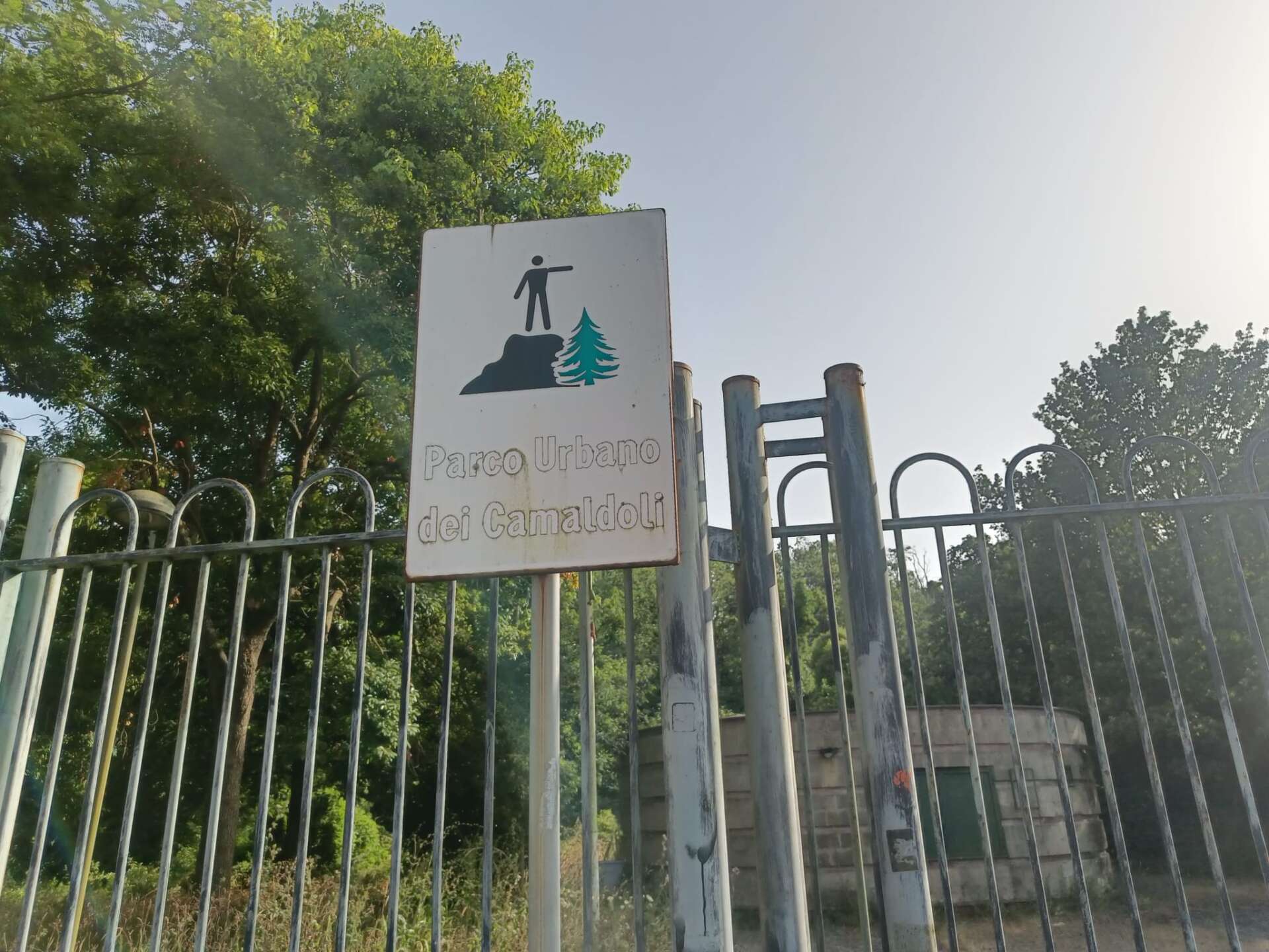parco camaldoli chiuso il giallo del varco aperto associazione contro il comune di napoli da Anteprima24.it parco camaldoli chiuso il giallo del varco aperto associazione contro il comune di napoli