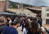 Circumvesuviana ko, è caos passeggeri: per Sorrento bus e tanta pazienza Caos turisti, circumvesuviana