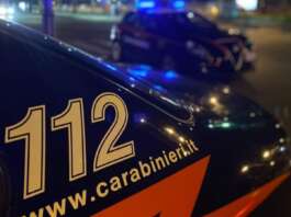 Cocaina e crack nascosti nel borsello e negli slip: due denunciati