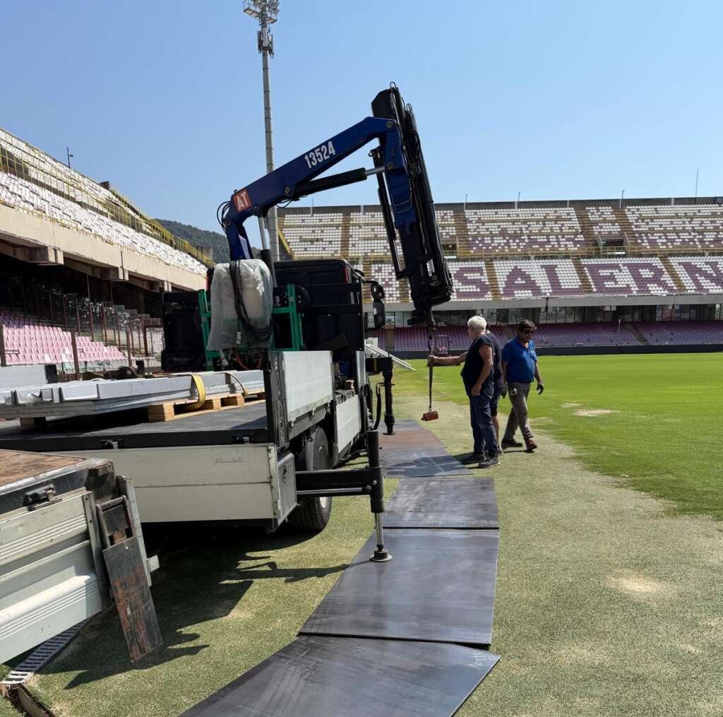 lavori stadio arechi