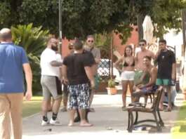 Aggredisce agente della municipale sul lungomare: 40enne ai domiciliari