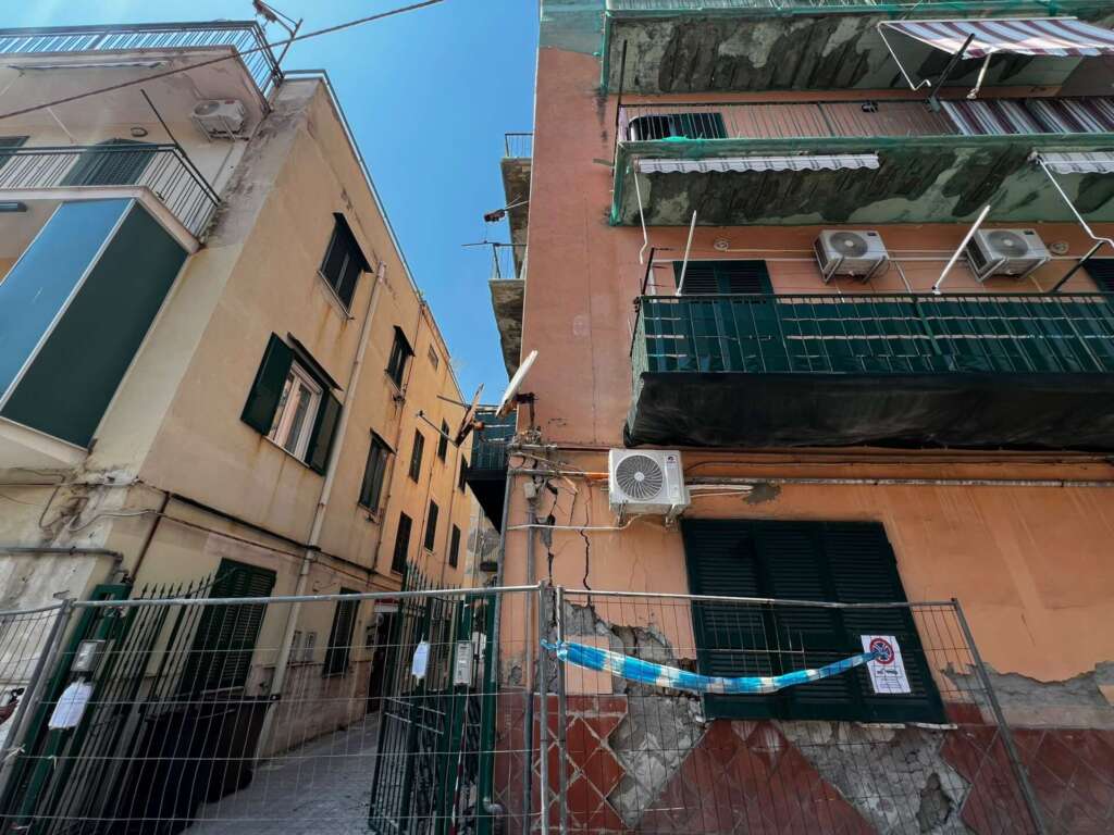 Pozzuoli, sfollati