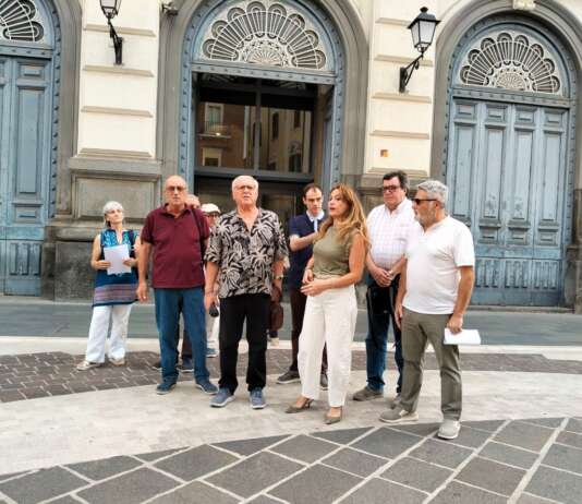 Miasmi e inquinamento a Ponte Valentino, i comitati dal Prefetto: “Vogliamo sapere che aria respiriamo”